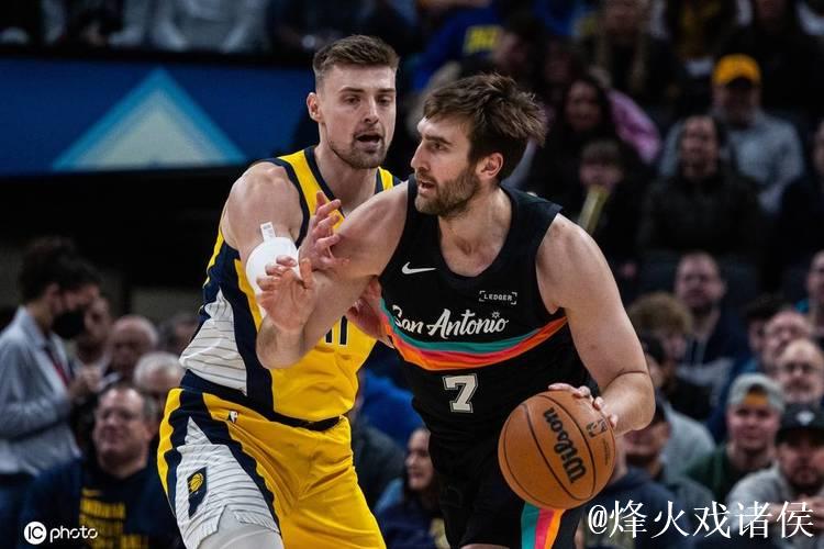 福克斯24+7西亚卡姆23+9 马刺送步行者11连败